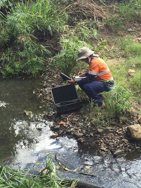 Streambank Water Quality Monitoring collecting data